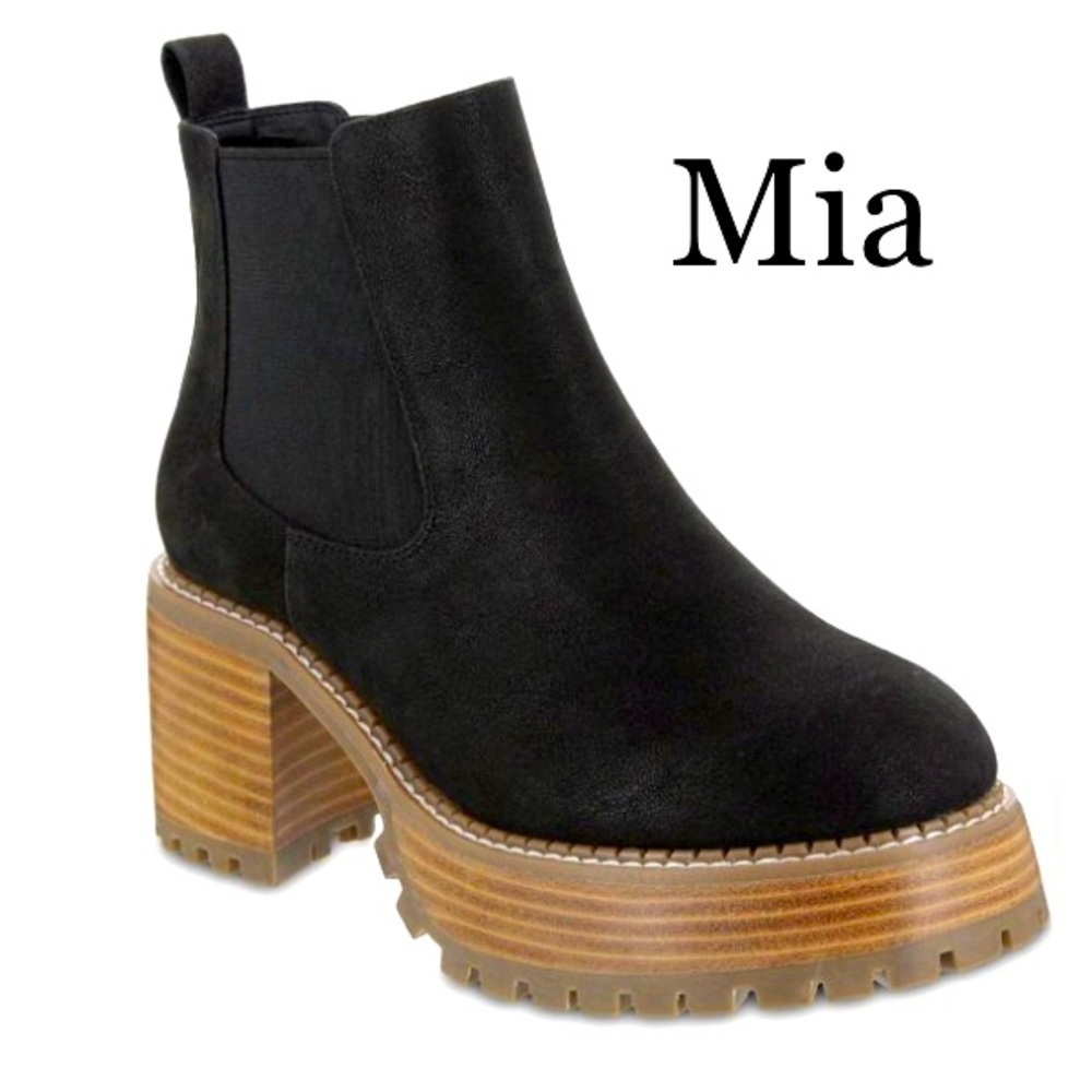 MIA Black and Brown Heeled Boots